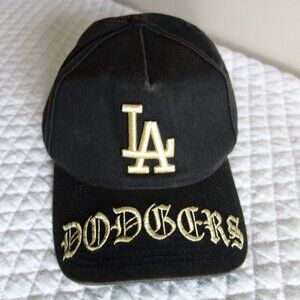 New? NEW ERA 9FORTY LOS ANGELES DODGERS Baseball Dark Brown w/ Gold Embroidery